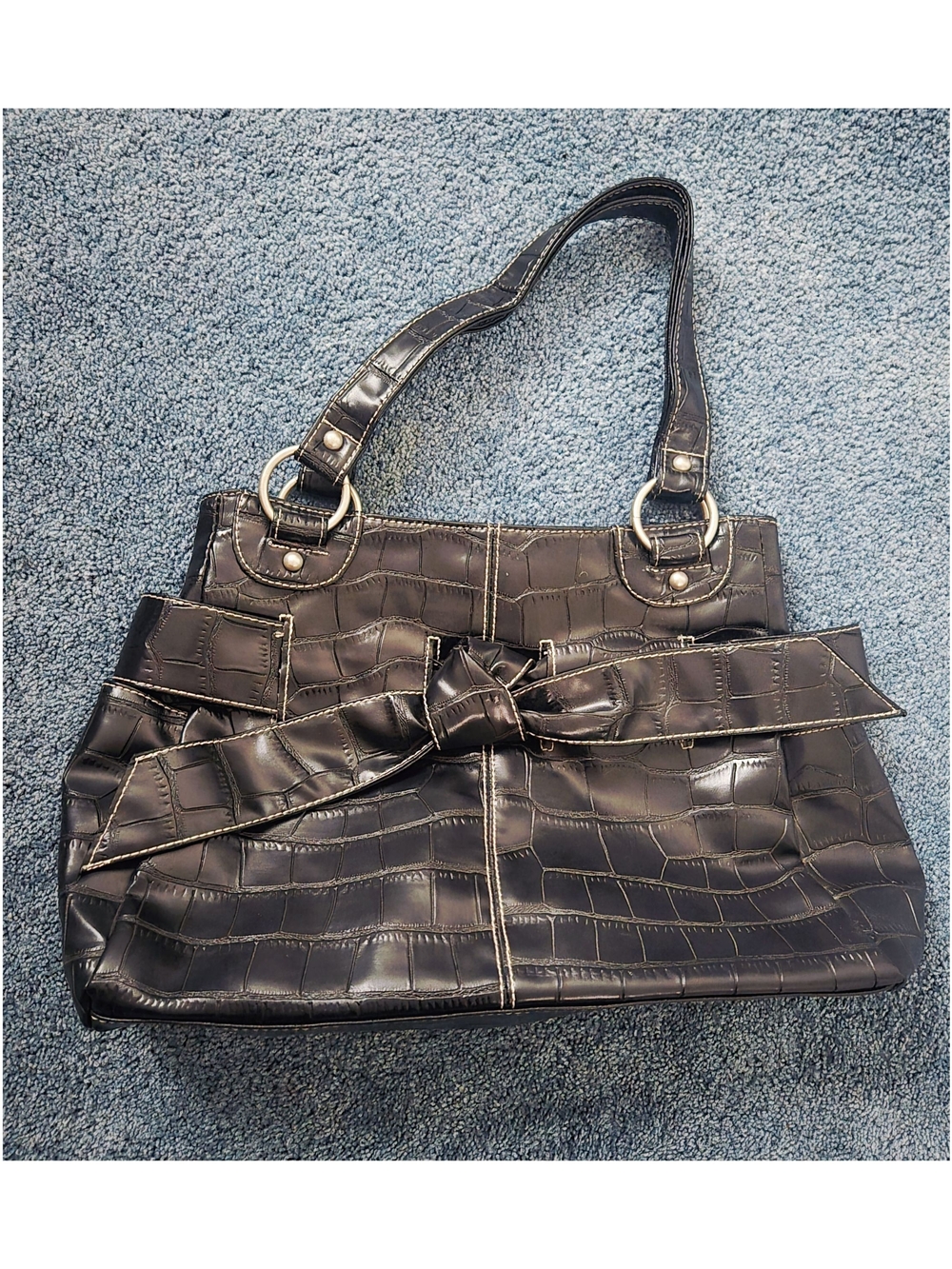 Black Leather Purse with Front Bow